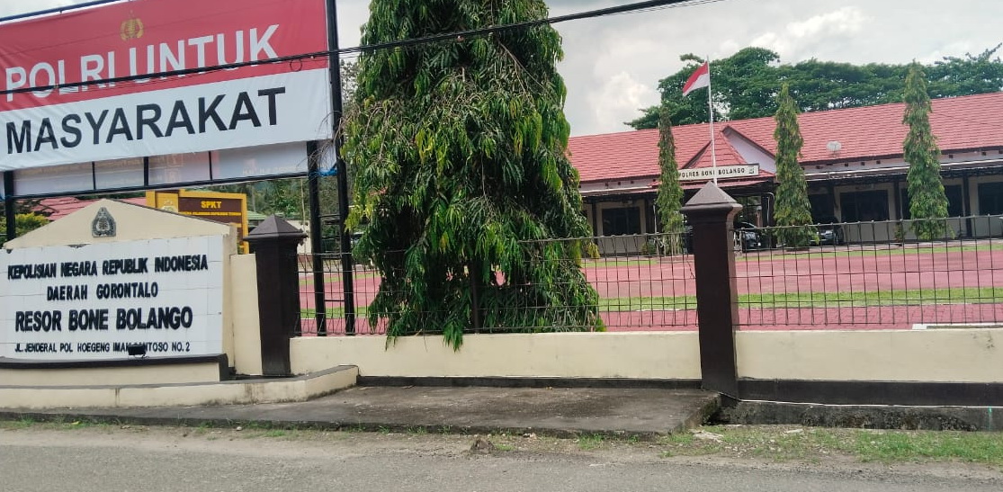 LP.K-P-K Sayangkan Pelayanan Polres Bone Bolango Kurang Menghargai Tamu Yang Datang.